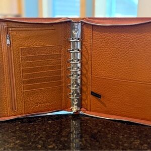 Franklin Covey Alex zipper binder
